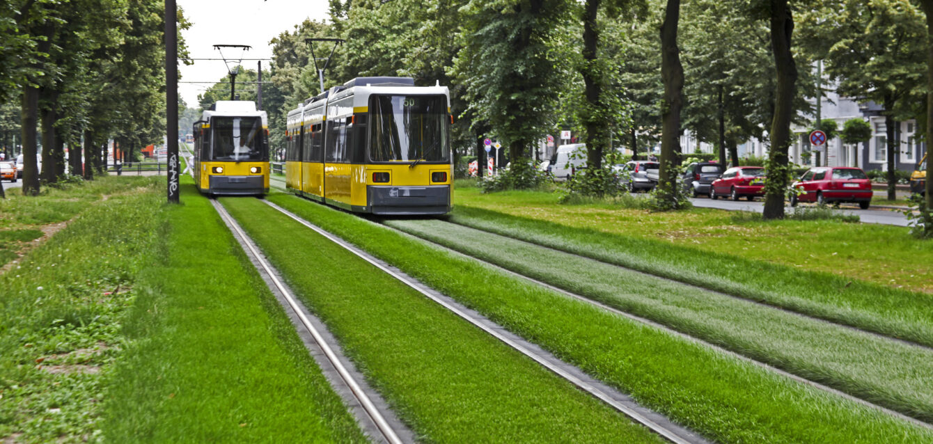 200910_UT_RHEDA_CITY_Grün_DE_Berlin_Bornholmer_Str_605