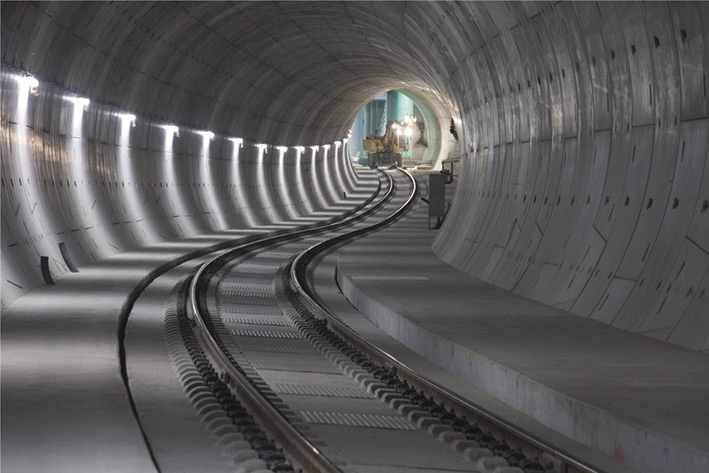 Metro_20190725_retuschiert_leipzig_city_tunnel_20110223-039-(Medium)-(Medium)_web