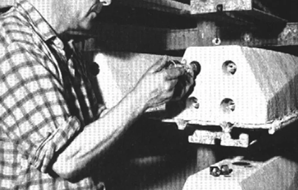 1949
